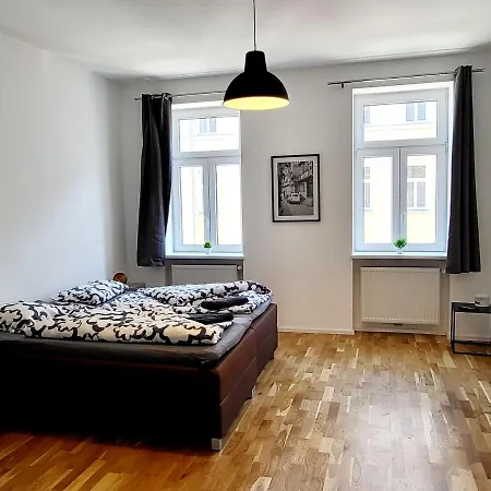 Sunny Apartment With 1 Balcony Vienna Exterior photo