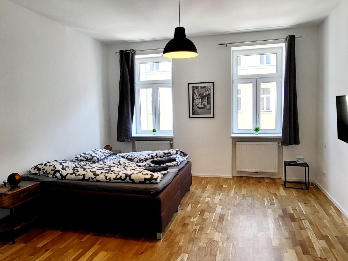 Apartamento Sunny With 1 Balcony